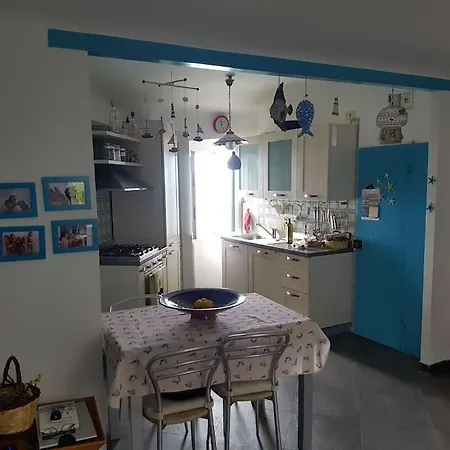 Bellissima Casa A Picco Sul Mare ! Tellaro